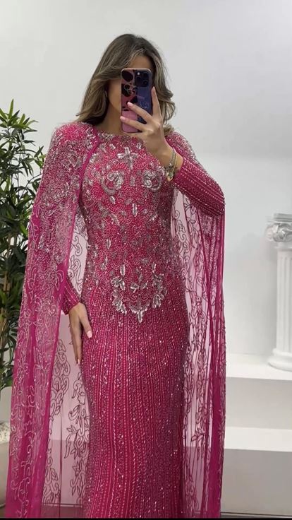 Fuşya Vintage Motif İşlemeli Uzun Abiye Elbise