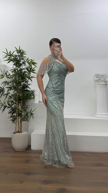 Mint Halter Yaka Şal Detaylı Pul Payet Büyük Beden Abiye Elbise