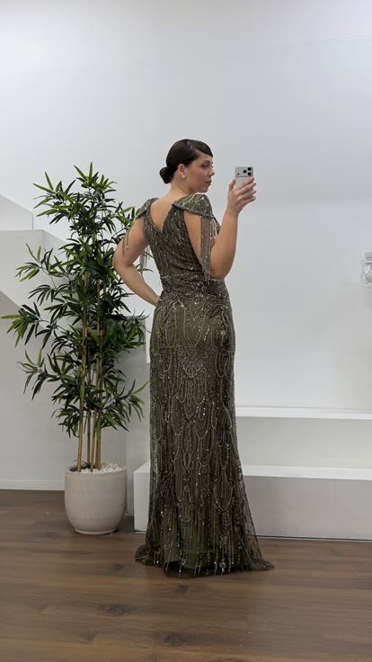 Haki V Yaka   Zincir Püskül Detaylı Abiye Elbise