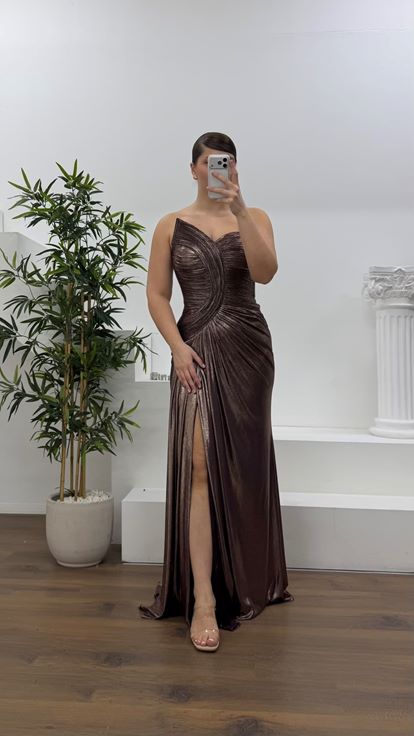 Bakır Asimetrik Kavis Drapeli Straplez Büyük Beden Abiye Elbise