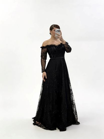 Siyah Işıltılı Puantiye Detaylı Kalp Yaka Görünümlü Büyük Beden Abiye Elbise