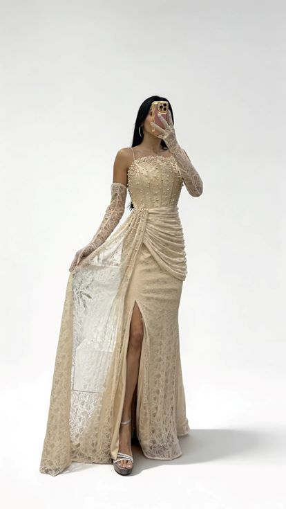 Gold Straplez Dantel Dokulu İnci İşlemeli Abiye Elbise