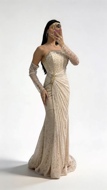 Beige Strapless Lace Evening Dress with Stone Buckle