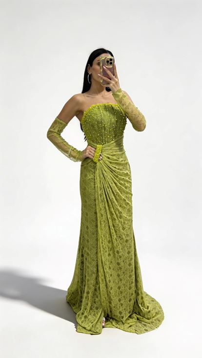 Elma Yeşili Straplez  Taş Tokalı Dantel Abiye Elbise