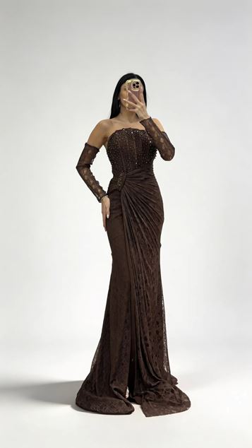Brown Strapless Lace Evening Dress with Stone Buckle