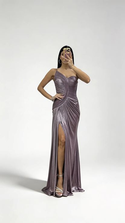 Lila Asimetrik Kavis Drapeli Straplez Abiye Elbise