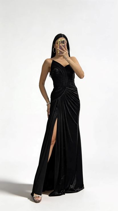 Siyah Asimetrik Kavis Drapeli Straplez Abiye Elbise