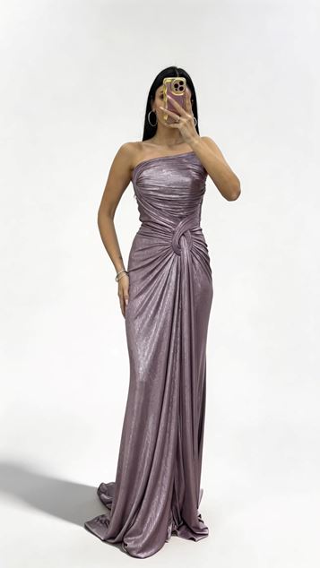 Langes  drapiertes Abendkleid in Flieder mit Knotendetail