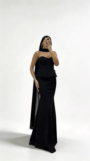Black Long Evening Dress with Corset Stitching and Waist Emphasis (Peplum Design)