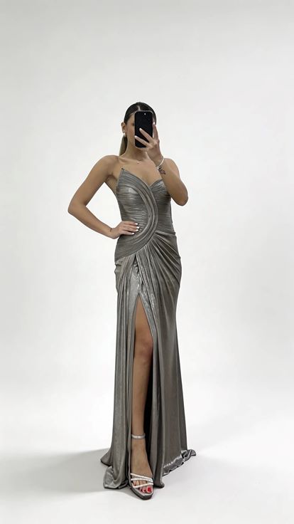 Taş Asimetrik Kavis Drapeli Straplez Abiye Elbise