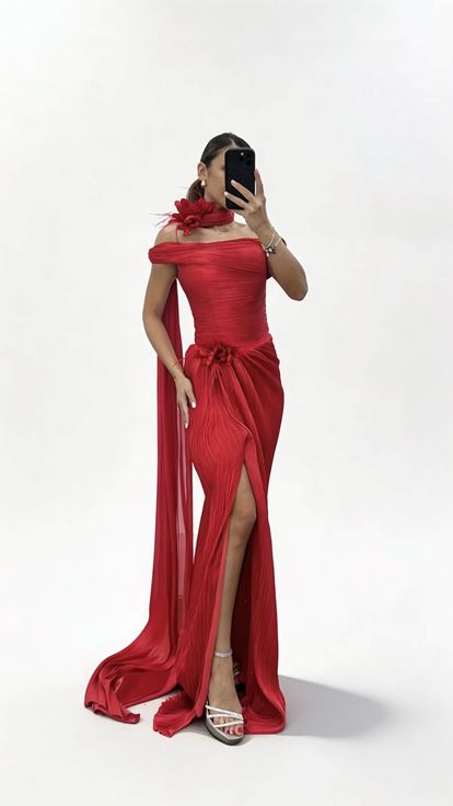 Kırmızı Boyun Bağlamalı Uzun Şal Detaylı Çiçek Aplikeli Piliseli Abiye Elbise