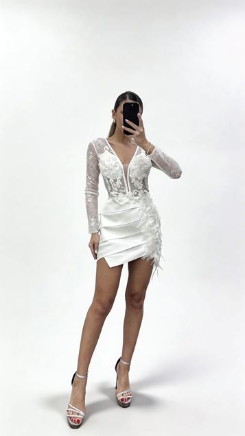 Mini Abendkleid mit Knochen   Spitzen  und Federdetails