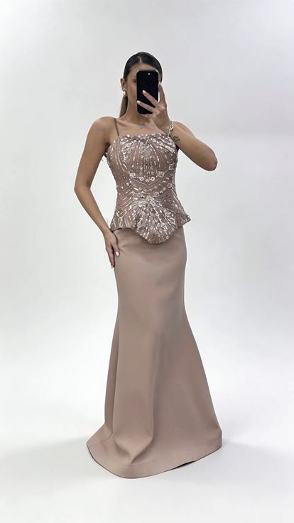 Vizon İnci Askılı Boncuk İşlemeli Balık Model Abiye Elbise