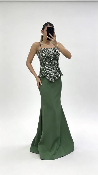 Haki İnci Askılı Boncuk İşlemeli Balık Model Abiye Elbise