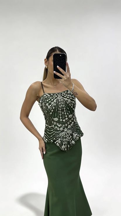 Haki İnci Askılı Boncuk İşlemeli Balık Model Abiye Elbise