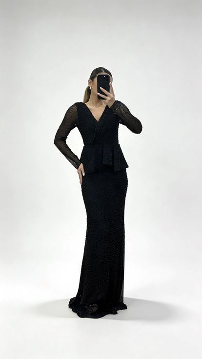 Siyah V Yaka Peplum Taş İşlemeli Uzun Kollu Abiye Elbise