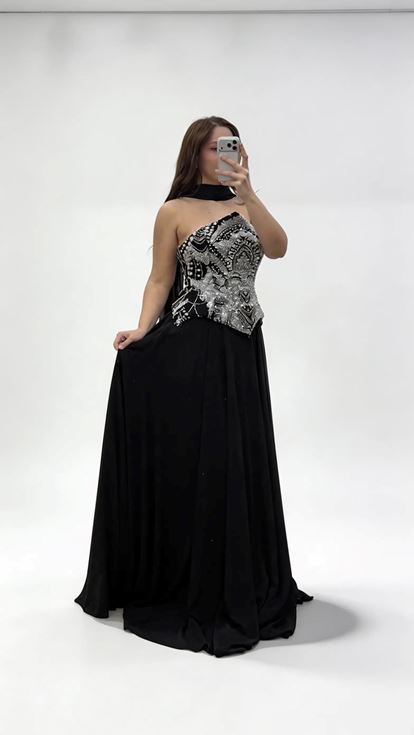 فستان سهرة من الشيفون بدون حمالات مزين باللؤلؤ الأسود، بمقاسات كبيرة