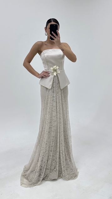 Robe de soirée Tas à jupe en dentelle et détails floraux