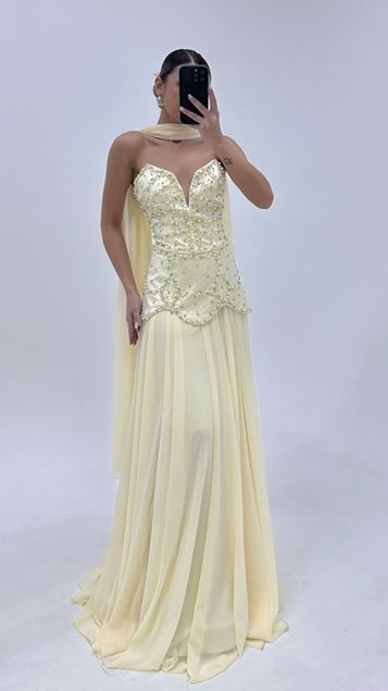 Butter Yellow Heart Neckline Chiffon Evening Dress