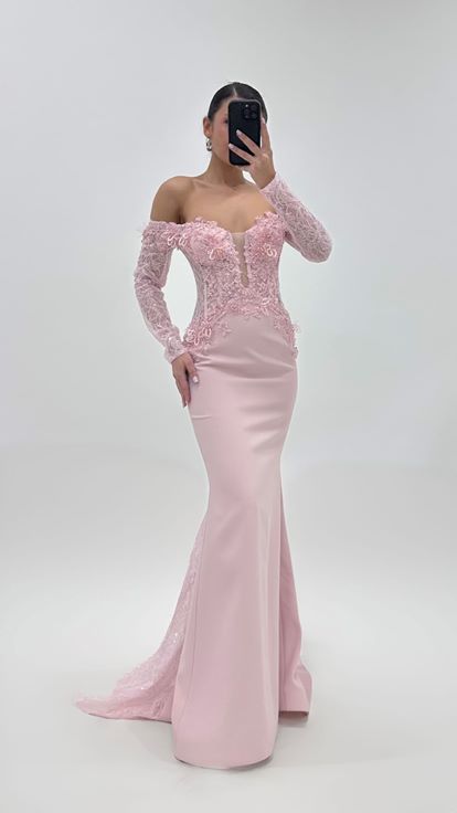 Powder Pink Long Sleeve Mermaid Evening Dress