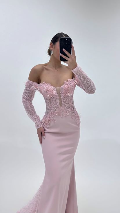 Powder Pink Long Sleeve Mermaid Evening Dress