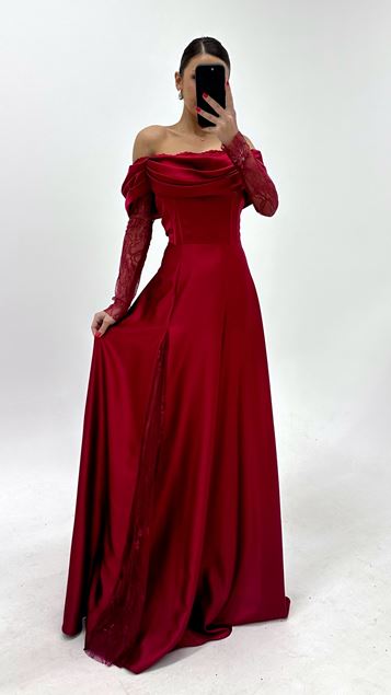 Abito da sera con corsetto in raso bordeaux