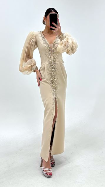 Abito da sera con maniche a palloncino e scollo a V