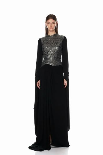 Abito da sera grigio con dettagli di paillettes