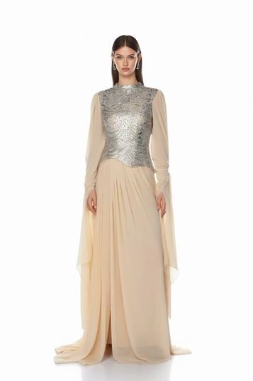 Vestido De Noche Rosa Bebé Con Detalles De Lentejuelas