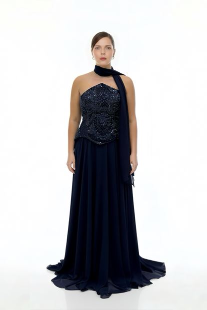 فستان سهرة من الشيفون بدون حمالات، باللون الأزرق الداكن، مزين باللؤلؤ، بمقاسات كبيرة