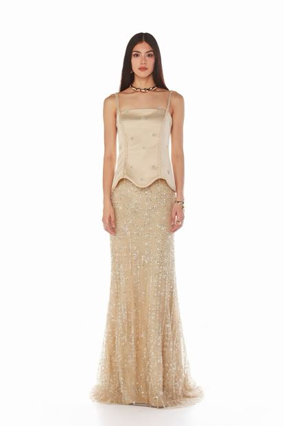 فستان سهرة بيج محبوك بحمالات