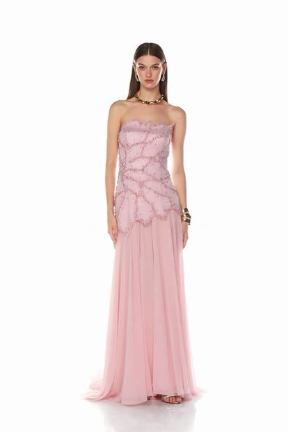 Abito da sera rosa asimmetrico