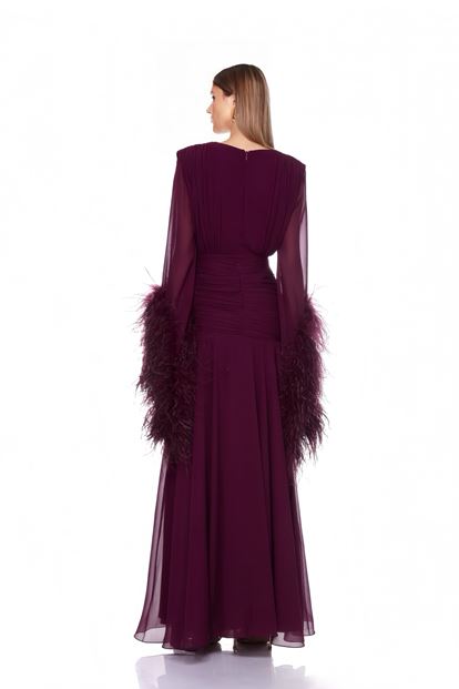 Mürdüm Derin V Yaka Tüylü Abiye Elbise