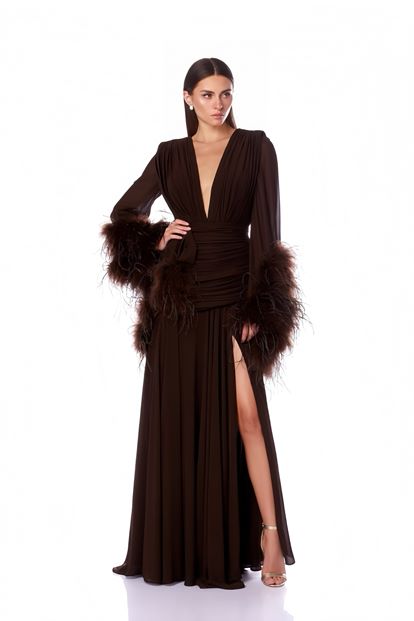 Kahverengi Derin V Yaka Tüylü Abiye Elbise