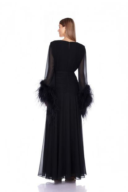 Siyah Derin V Yaka Tüylü Abiye Elbise