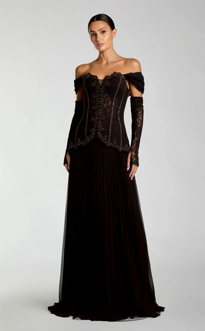 Kahverengi Düşük Omuzlu Pileli Abiye Elbise