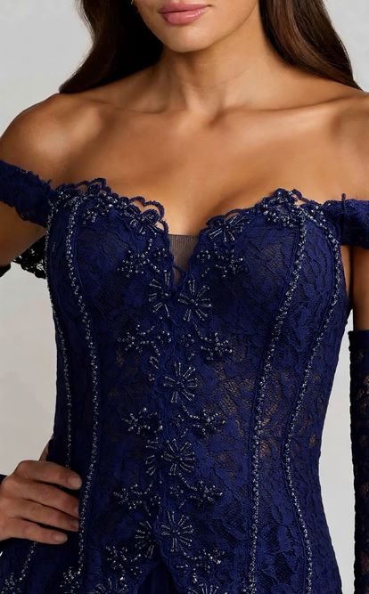 Lacivert Düşük Omuzlu Pileli Abiye Elbise