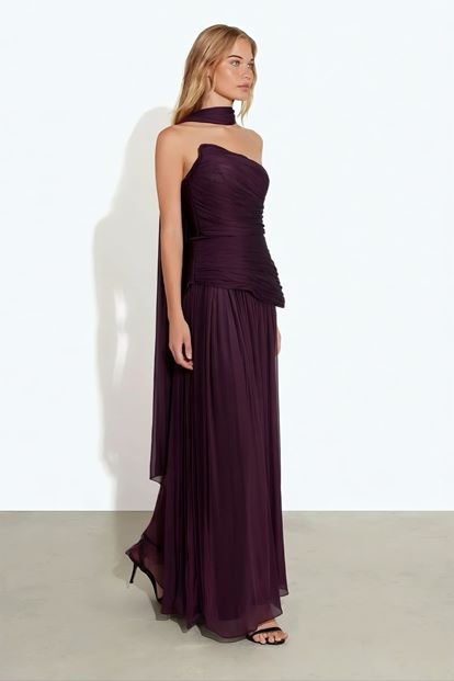 Mor Asimetrik Kesim Pileli Abiye Elbise