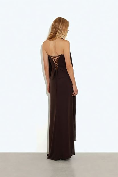 Kahverengi Işıltı Detaylı Abiye Elbise