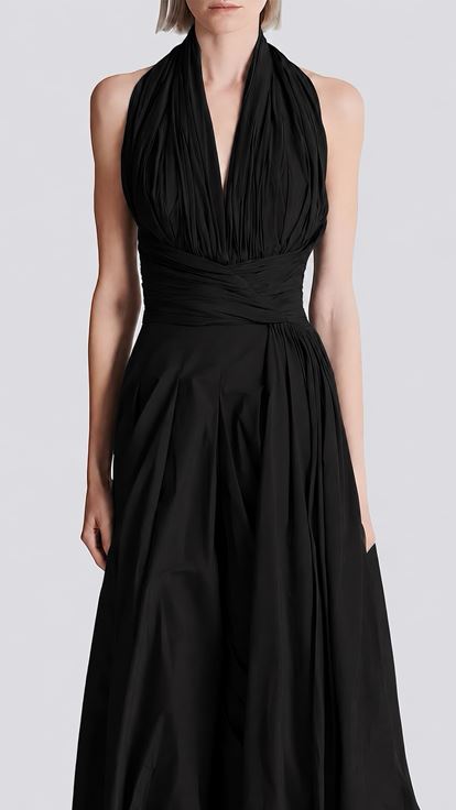 Completo da sera nero con scollo all'americana e gamba larga