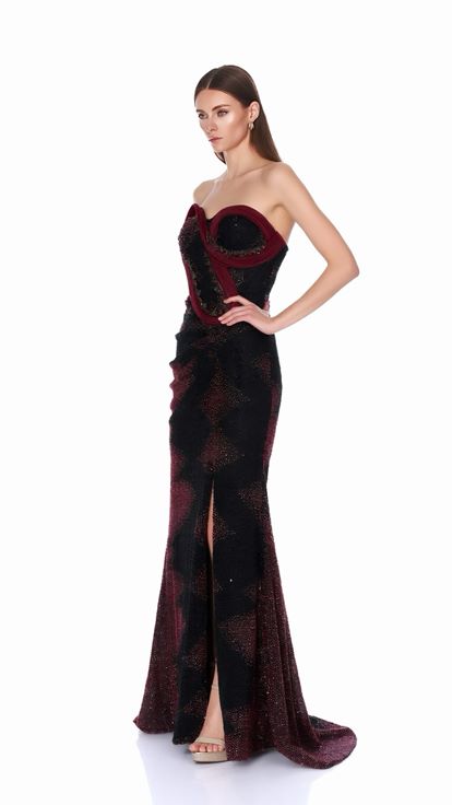 Robe de soirée noire brodée à détails en spirale