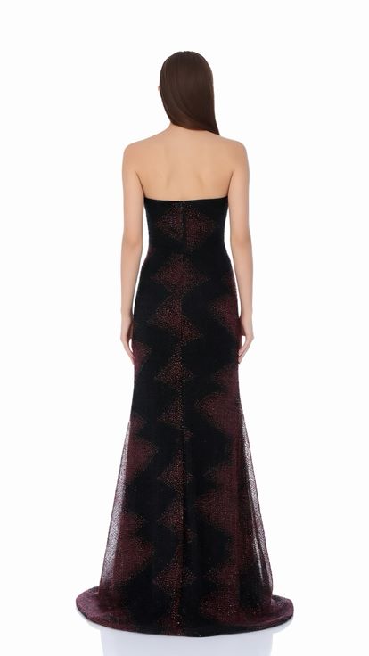 Robe de soirée noire brodée à détails en spirale