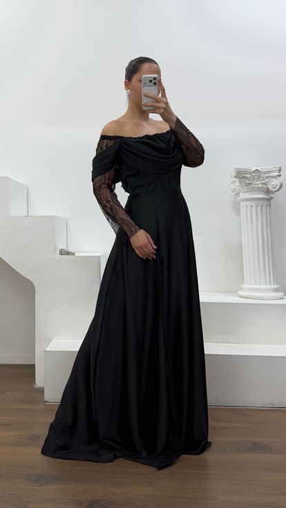 Vestido de noche corsé de satén negro de talla grande