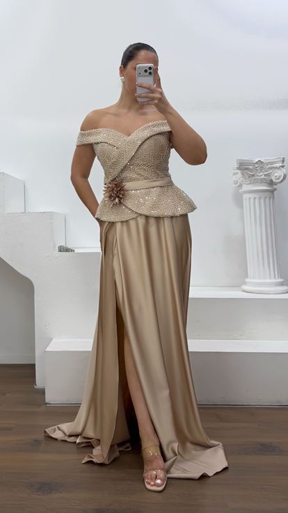 Cappicuno Peplum Detaylı Saten Büyük Beden  Abiye Elbise
