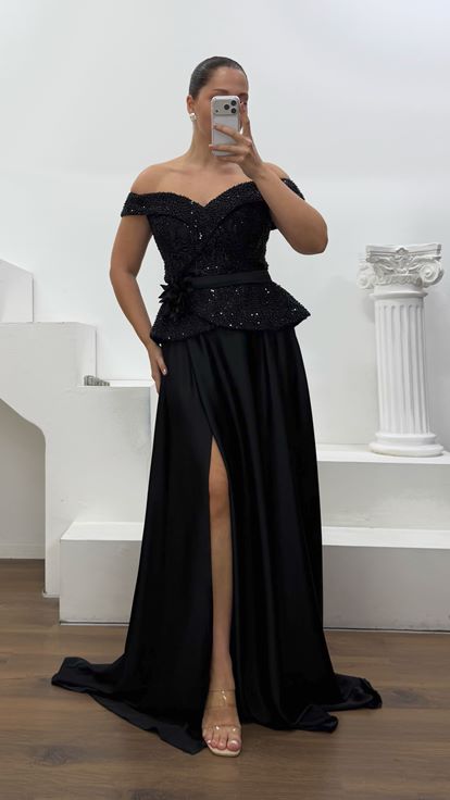 Siyah Peplum Detaylı Saten Büyük Beden  Abiye Elbise