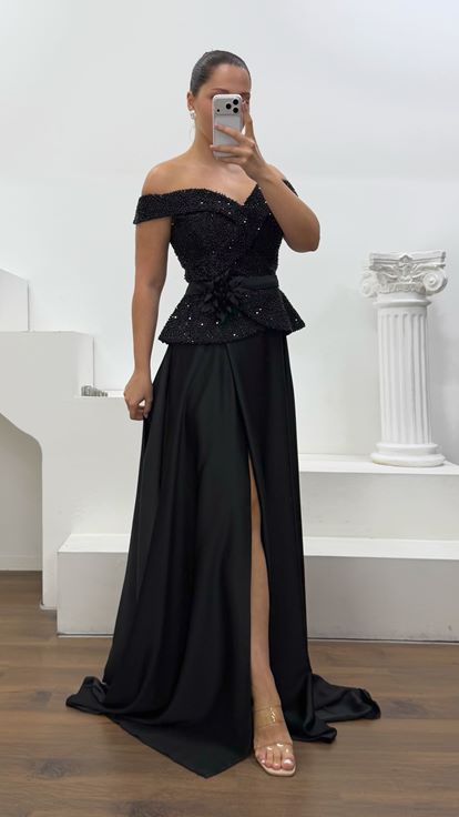 Siyah Peplum Detaylı Saten Büyük Beden  Abiye Elbise