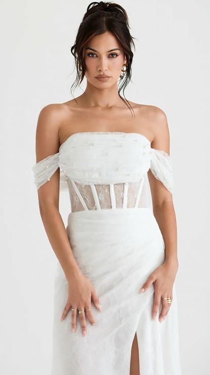 Beyaz İncili Drape Dantel Abiye Elbise