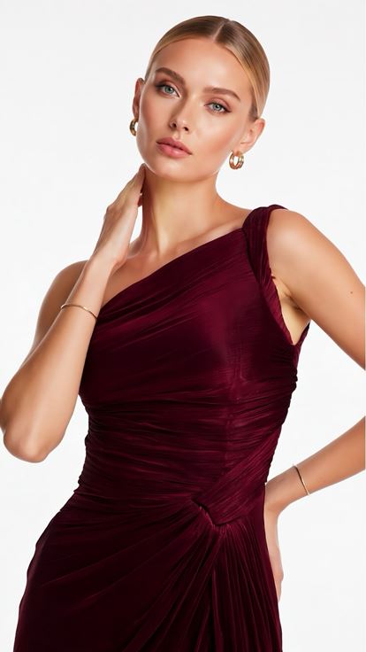 Abito da sera in chiffon bordeaux monospalla con dettaglio drappeggiato