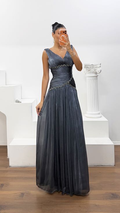 Gri V Yaka Dior Organze Abiye Elbise