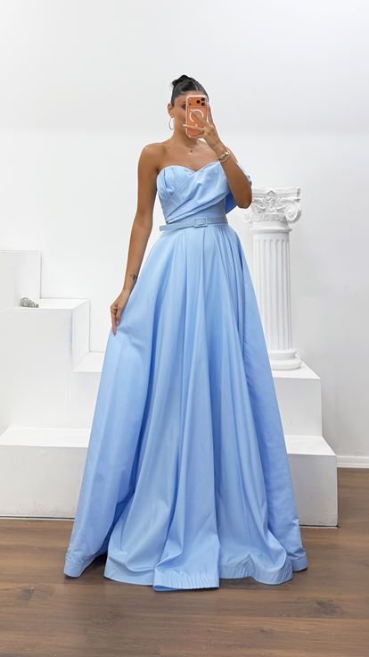Vestido Largo de Fiesta Azul Bebé en Tela de Tafetán
